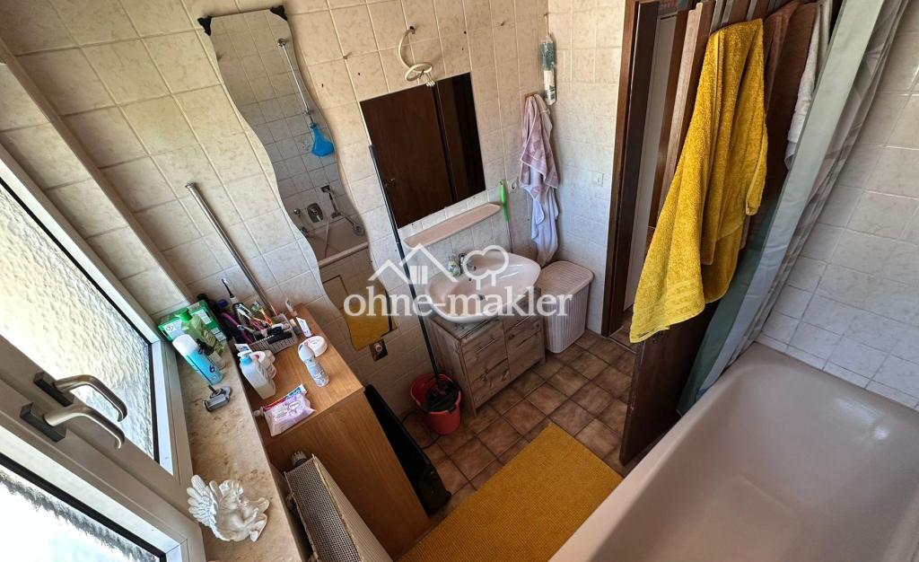 Sonnige 3-Zimmer-DG-NICHTRAUCHER-Wohnung mit Loggia in GD- Ost / Nähe OBI, LGH, Buchauffahrt - Foto 2
