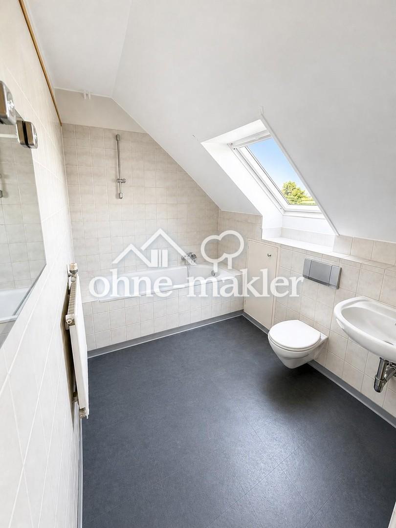 Helle Dachgeschosswohnung – nahe Förde & Kanal | 69 m² in Holtenau-Ost (vor dem MFG5-Gelände) - Foto 2