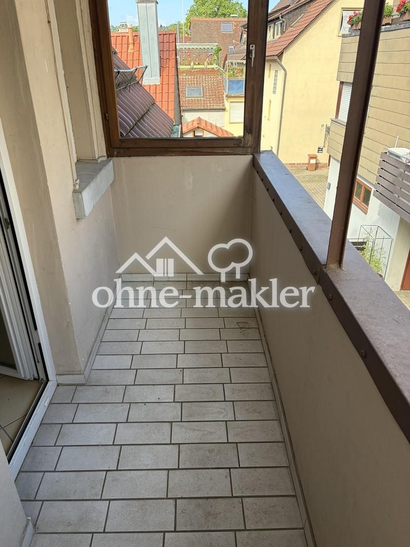 Wunderschöne, offene und modernisierte 2-Zimmer-Wohnung mit Balkon in Stuttgart-Untertürkheim - Photo 4