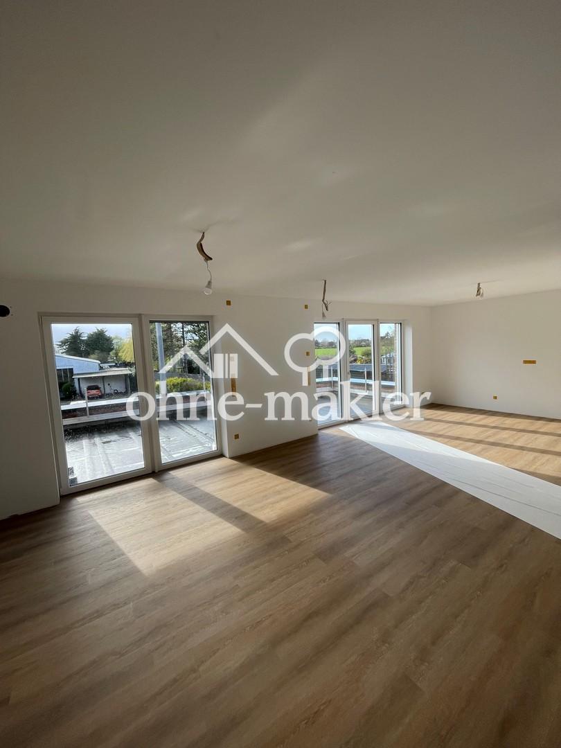 Attraktive 2,5 Zimmer Wohnung im 1.OG mit Dachterasse in Kempen, St.Hubert - Foto 1