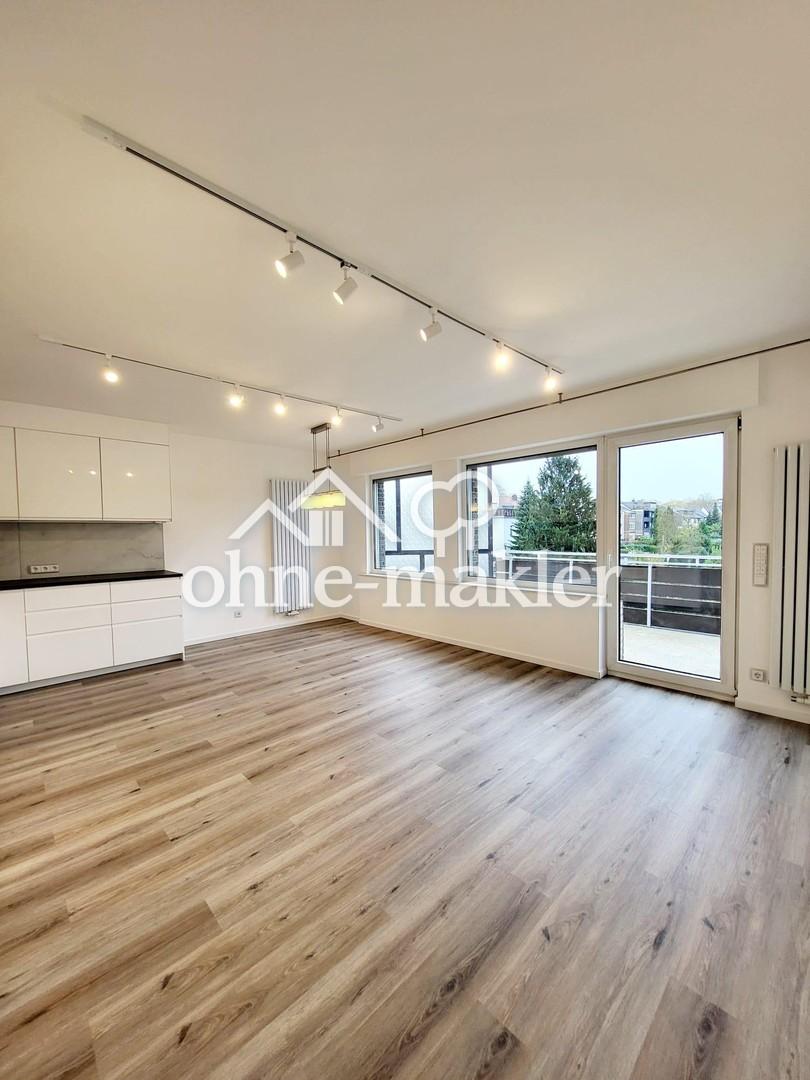 Schöne frisch sanierte teilmöbillierte Wohnung in Bestlage - Photo 1