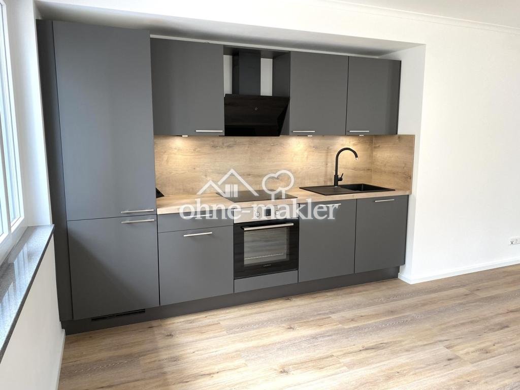 Helle, sanierte 2-Zi Whg, 2.OG, neuwertige EBK, Energieeffizienzhaus - Photo 2