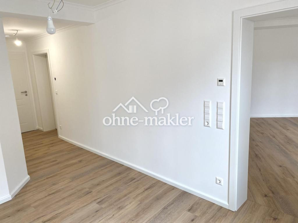 Helle, sanierte 2-Zi Whg, 2.OG, neuwertige EBK, Energieeffizienzhaus - Photo 4