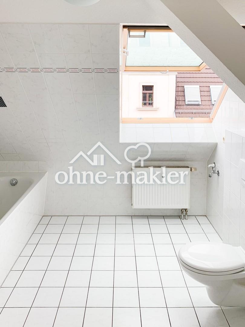 Helle 2-Zimmer-Dachgeschosswohnung nahe Auwald - ideal für singles oder Paare - Photo 2