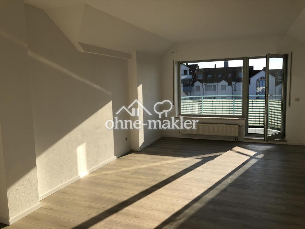 Charmante Dachgeschosswohnung (mobiliert) mit traumhaftem Balkon in Diedorf - Foto 3