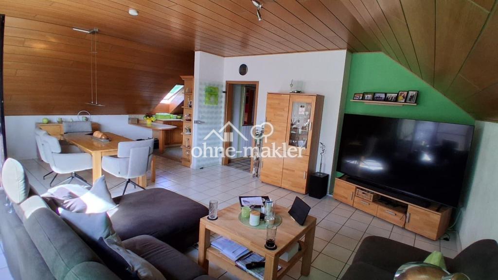 4 Zimmer Dachgeschosswohnung mit 2 Balkone - Photo 1