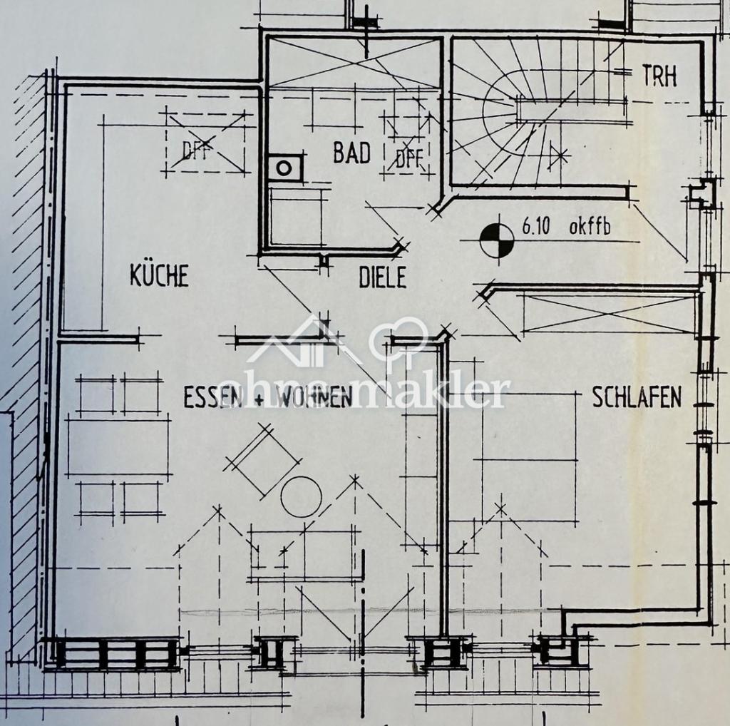 Sehr gepflegte Dachgeschosswohnung in Schweich mit Balkon, Einbauküche u. Stellplatz - Photo 2
