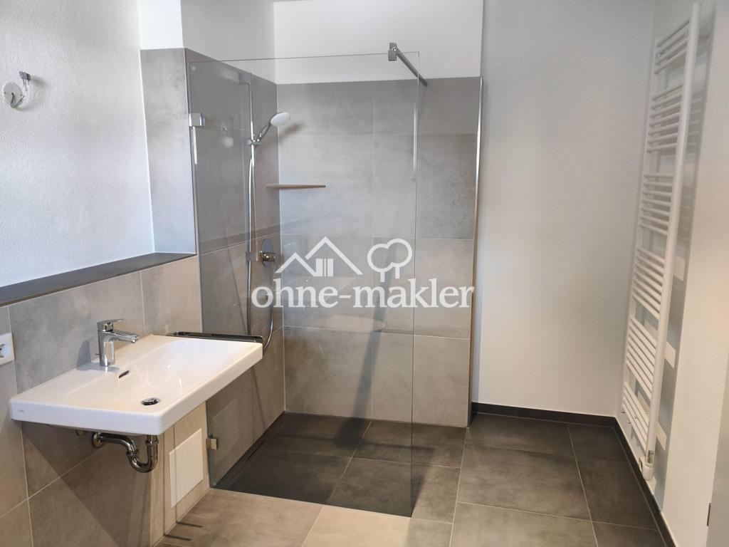 Moderne 2-Zimmer-Neubauwohnung mit großem Balkon und Blick ins Grüne - Photo 3