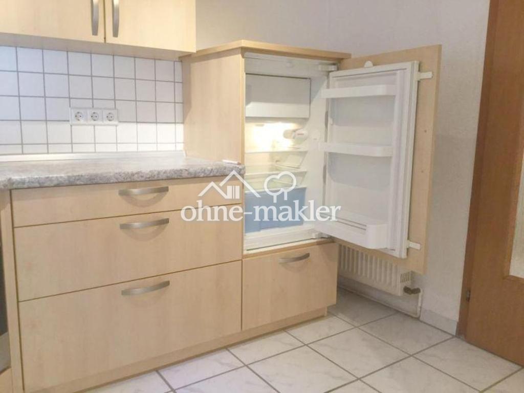 Helle und gepflegte 2 Zi- Wohnung mit Einbauküche und AA in Esslingen am Neckar - Photo 4