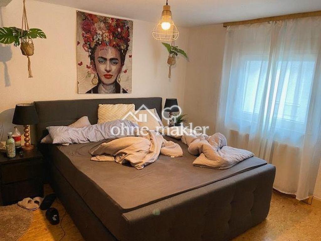 Helle und gepflegte 2 Zi- Wohnung mit Einbauküche und AA in Esslingen am Neckar - Photo 3