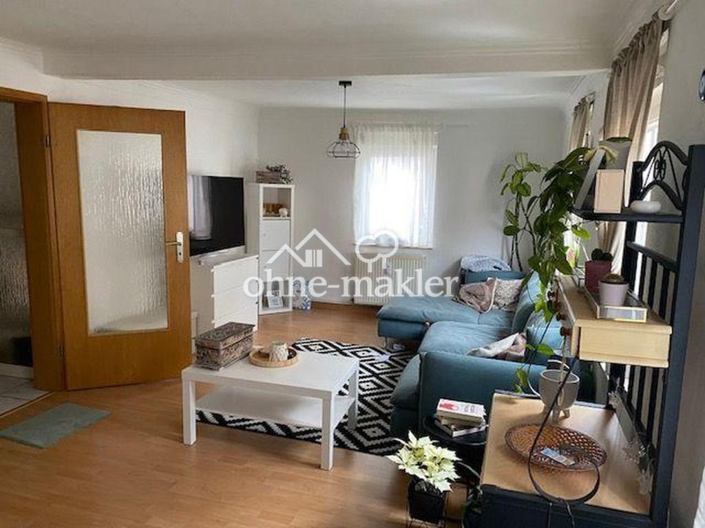 Helle und gepflegte 2 Zi- Wohnung mit Einbauküche und AA in Esslingen am Neckar - Photo 1