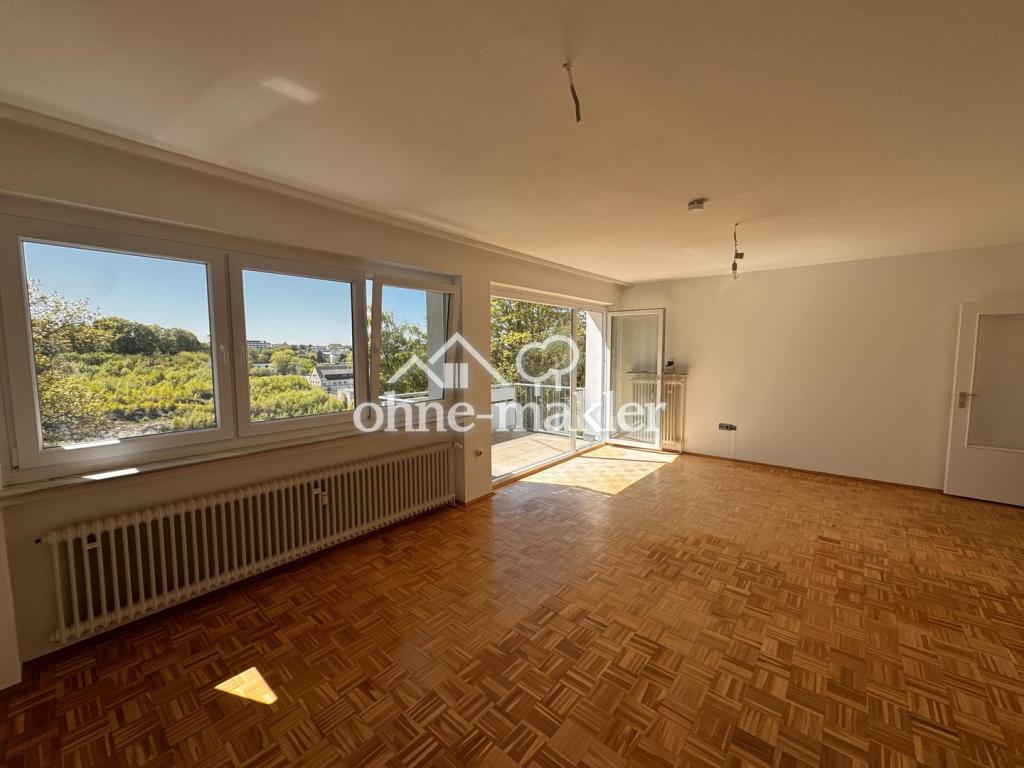 Frisch renovierte helle 3-Zimmer Wohnung in ruhiger Lage mit Balkon und Garten - Foto 2