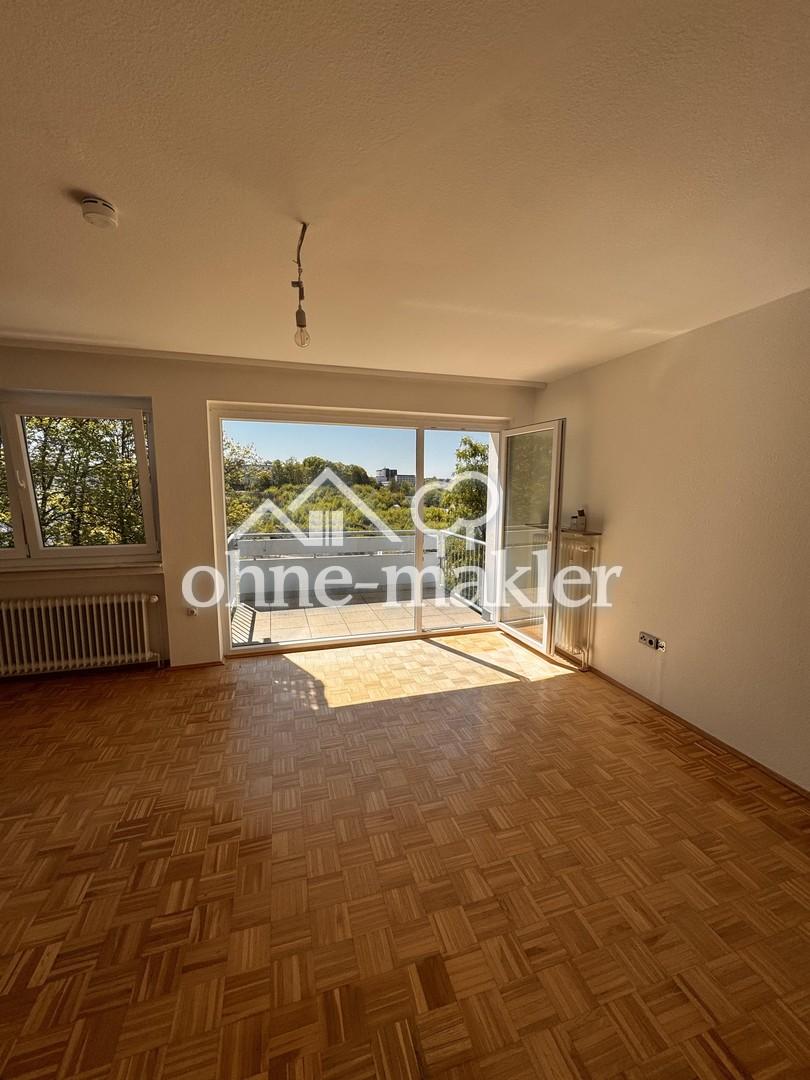 Frisch renovierte helle 3-Zimmer Wohnung in ruhiger Lage mit Balkon und Garten - Foto 4