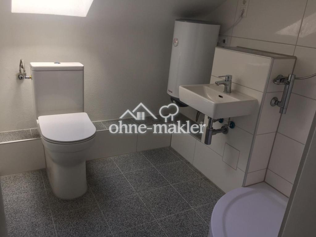 Prov.frei: Renovierte 2 Zi Whg mit Mini-EBK in Nürtingen Braike - Foto 2