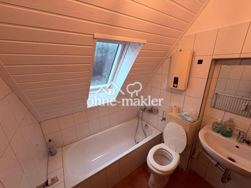 Gemütliche 2,5 Zimmer-Dachgeschosswohnung in Lützenkirchen - Foto 3
