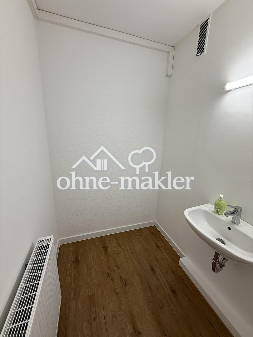 Sanierte 2 ZKB-Wohnung, Balkon, Aufzug & Garage im Herzen von Siegen! - Foto 3
