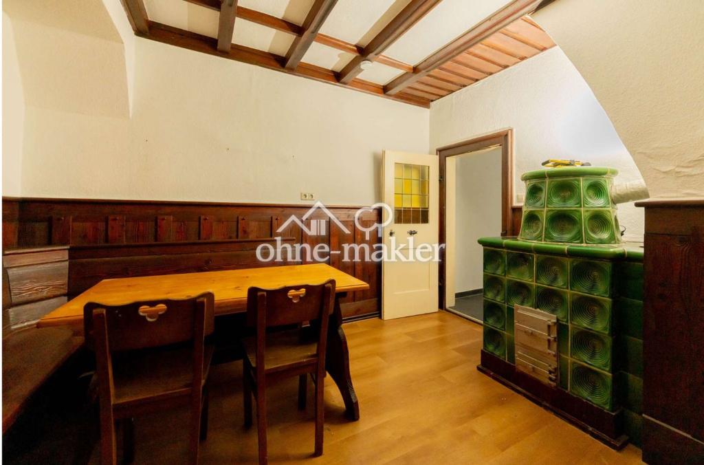 4-Zimmer-Maisonette-Wohnung im Zentrum Jenas (WG-geeignet) - Photo 2