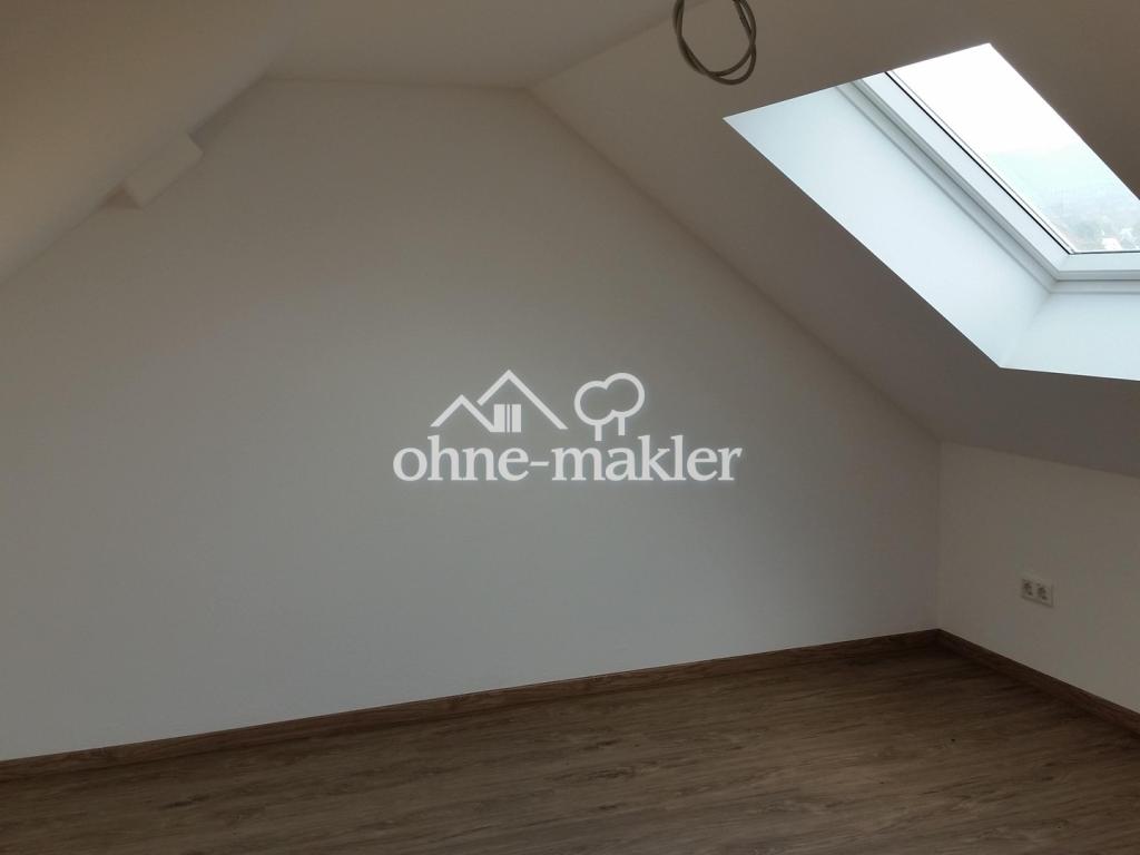 Traumhafte Dachgeschosswohung mit Blick zum Herkules - Foto 4
