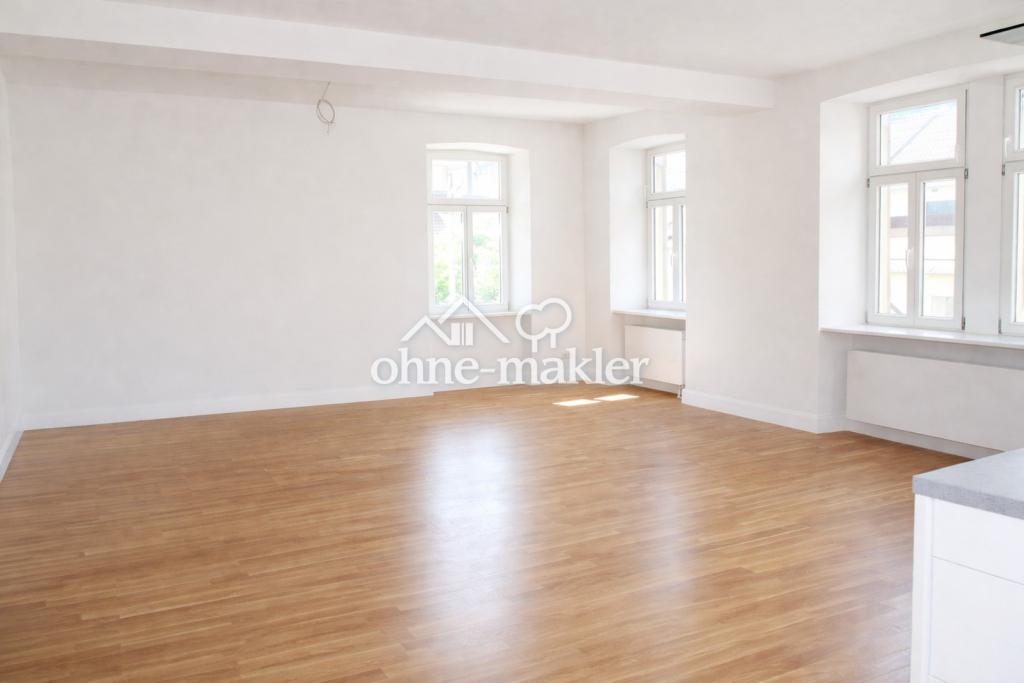 Charmante Maisonette mit großem Wohn-Essbereich und offener Küche - Photo 4