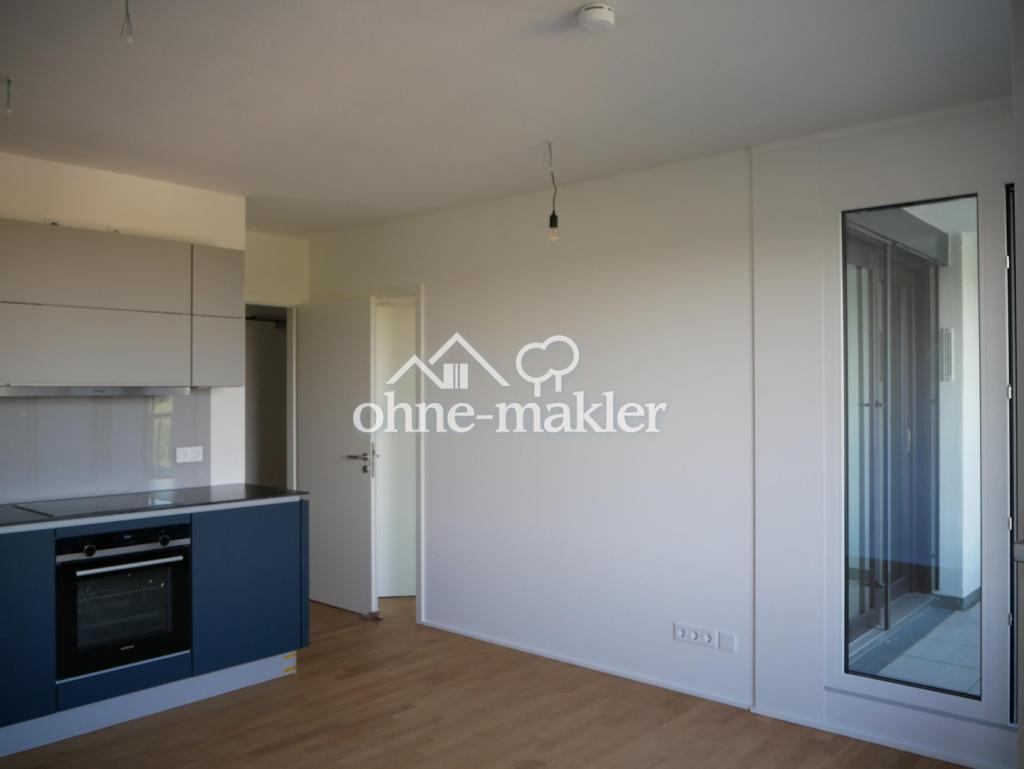 Kleine 2-Zimmer Wohnung mit Loggia im Top Floor - Foto 1