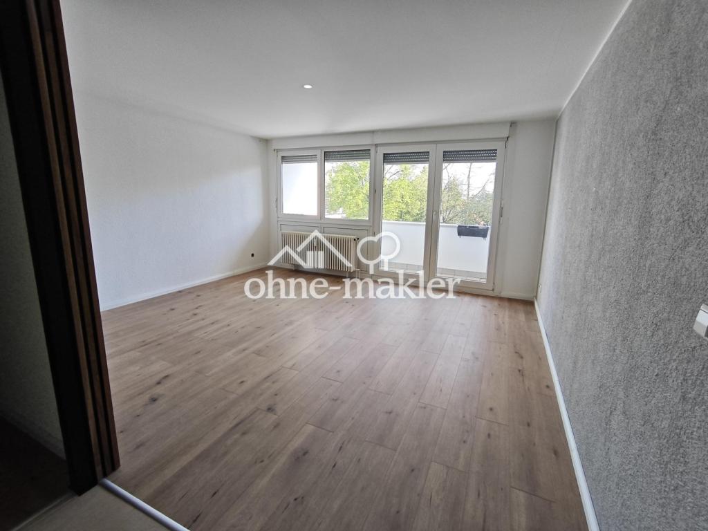 Frisch renoviert: Helle 3 ZKB mit sonnigem Balkon - Photo 1