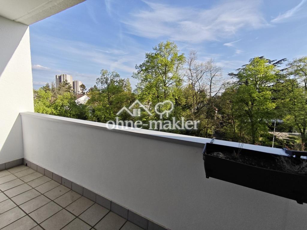 Frisch renoviert: Helle 3 ZKB mit sonnigem Balkon - Photo 4