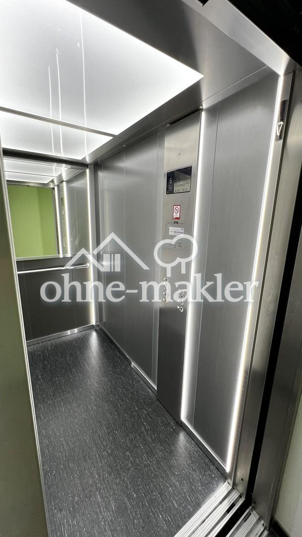 Frisch renovierte 3,5 Zimmer Wohnung in bester Lage - Foto 1