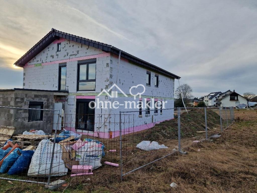 Neubau- Erstbezug-Doppelhaushälfte - Photo 3