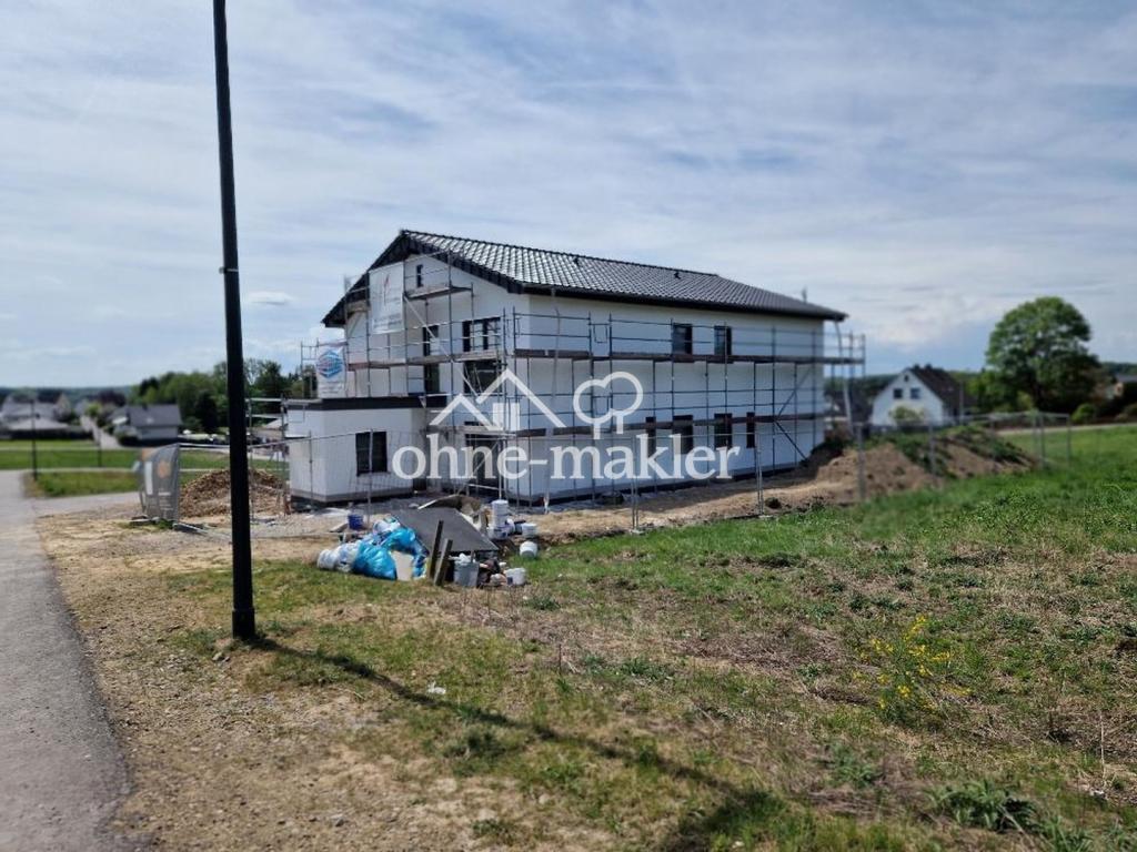 Neubau- Erstbezug-Doppelhaushälfte - Photo 1