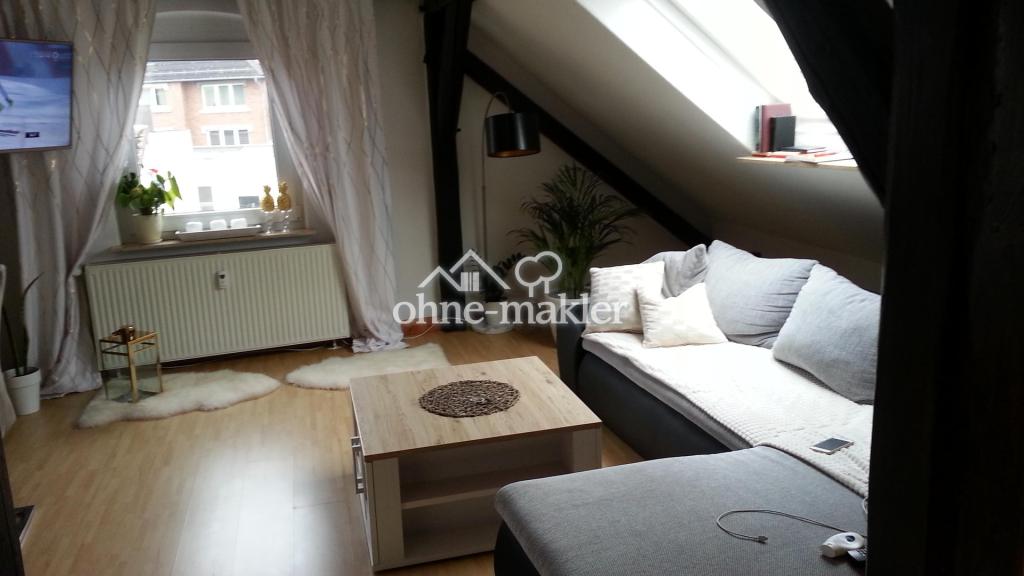 Helle 1,5 Zi Wohnung, Garage, Garten - Photo 1