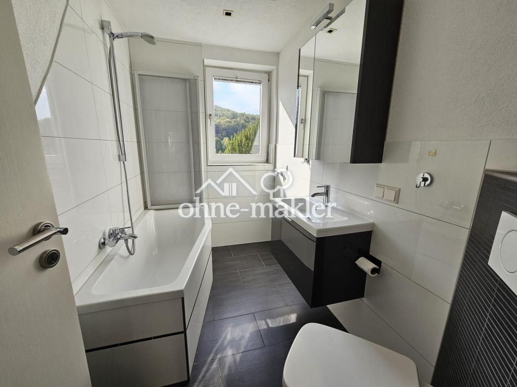 Renovierte 2 Zimmer Wohnung mit 2 Balkonen inkl. schönem Neckarblick und Einbauküche - Photo 4