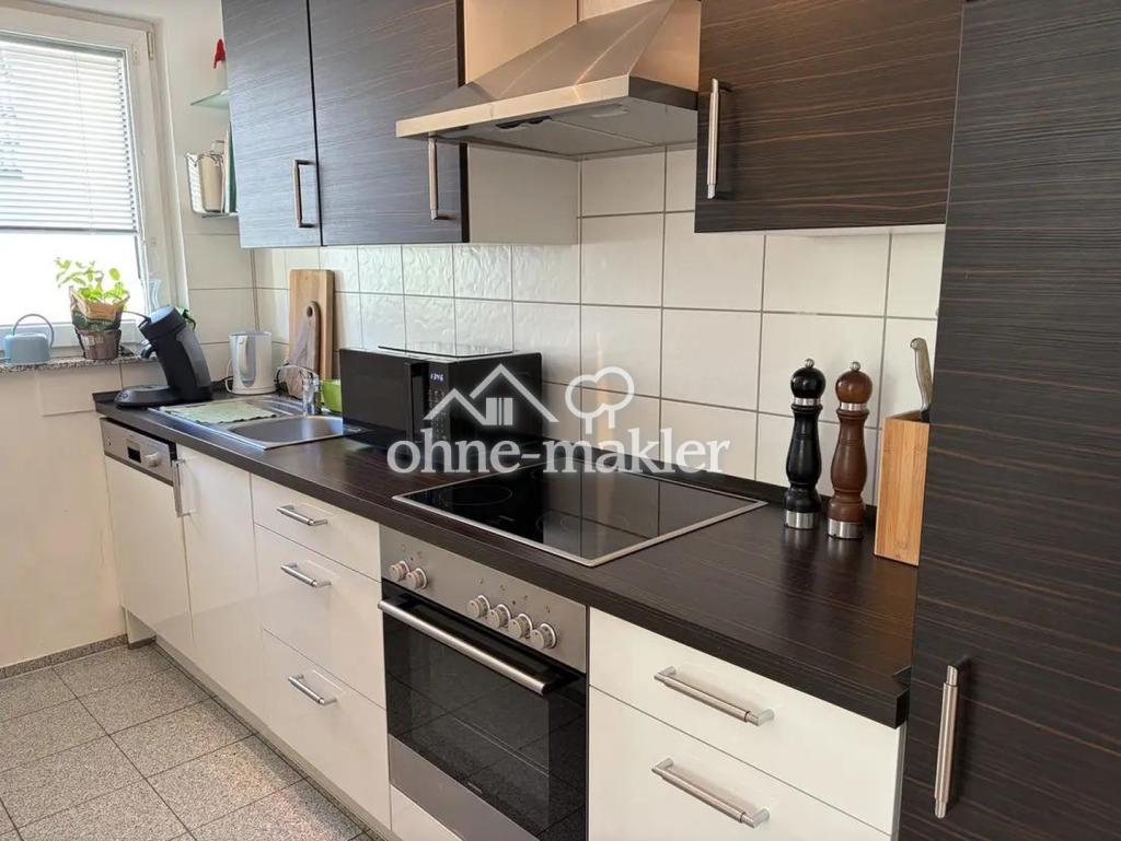 Sehr schöne 3,5 Zi. - Wohnung mit Süd-Balkon und EBK im Zentrum von Aalen. - Photo 5