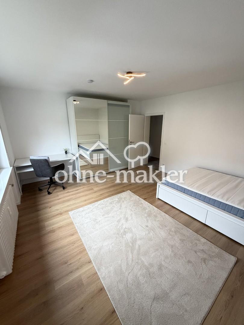 Schönes möbliertes WG-Zimmer in frisch renovierter Wohnung in Top-Lage - Photo 1