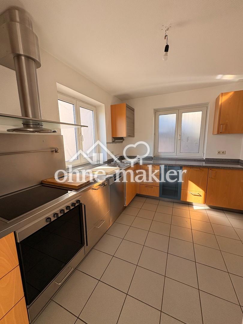 4-Zimmer-Maisonette, 133 m², Balkon, EBK, Carport & Stellplatz in Würzburg-Oberdürrbach - Photo 4