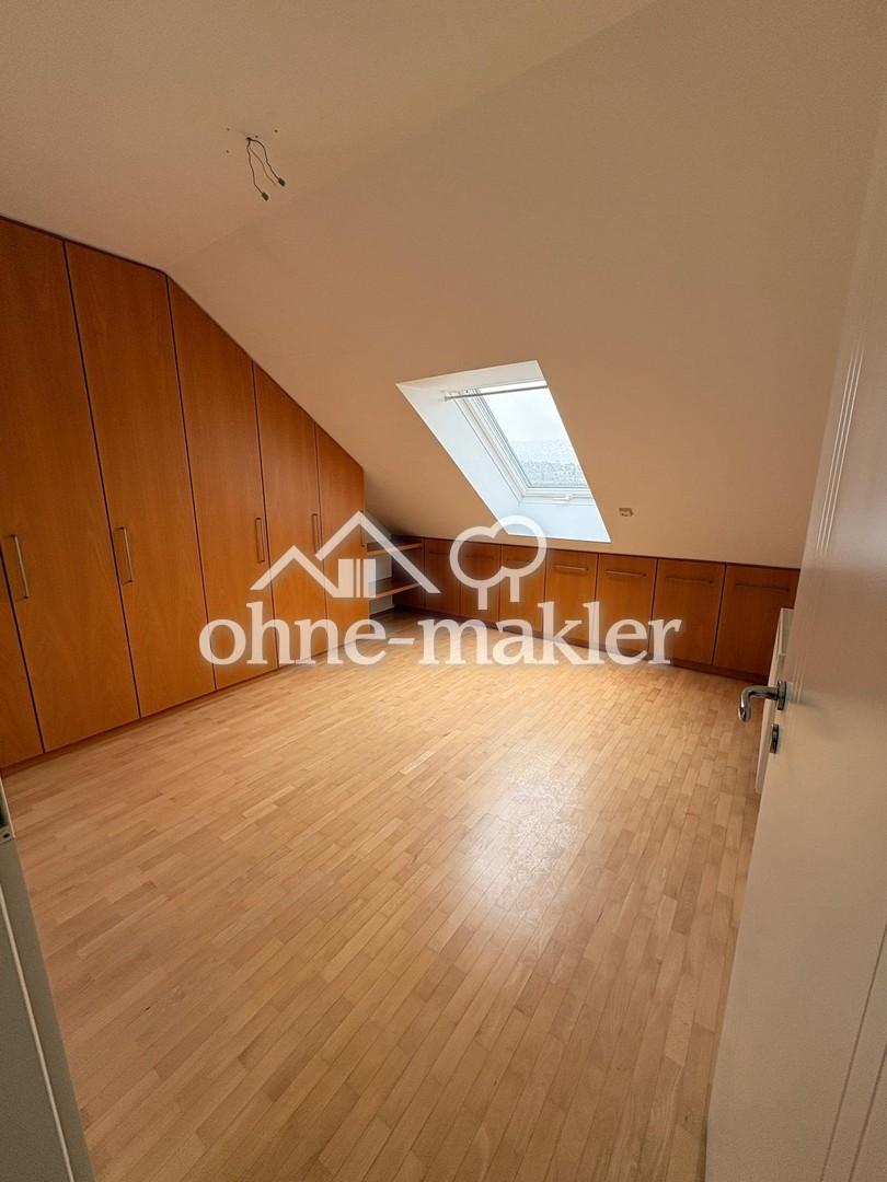 4-Zimmer-Maisonette, 133 m², Balkon, EBK, Carport & Stellplatz in Würzburg-Oberdürrbach - Photo 3