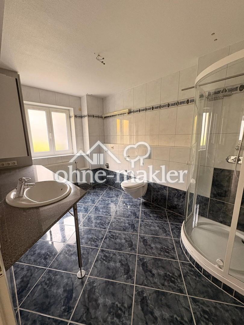 4-Zimmer-Maisonette, 133 m², Balkon, EBK, Carport & Stellplatz in Würzburg-Oberdürrbach - Photo 5