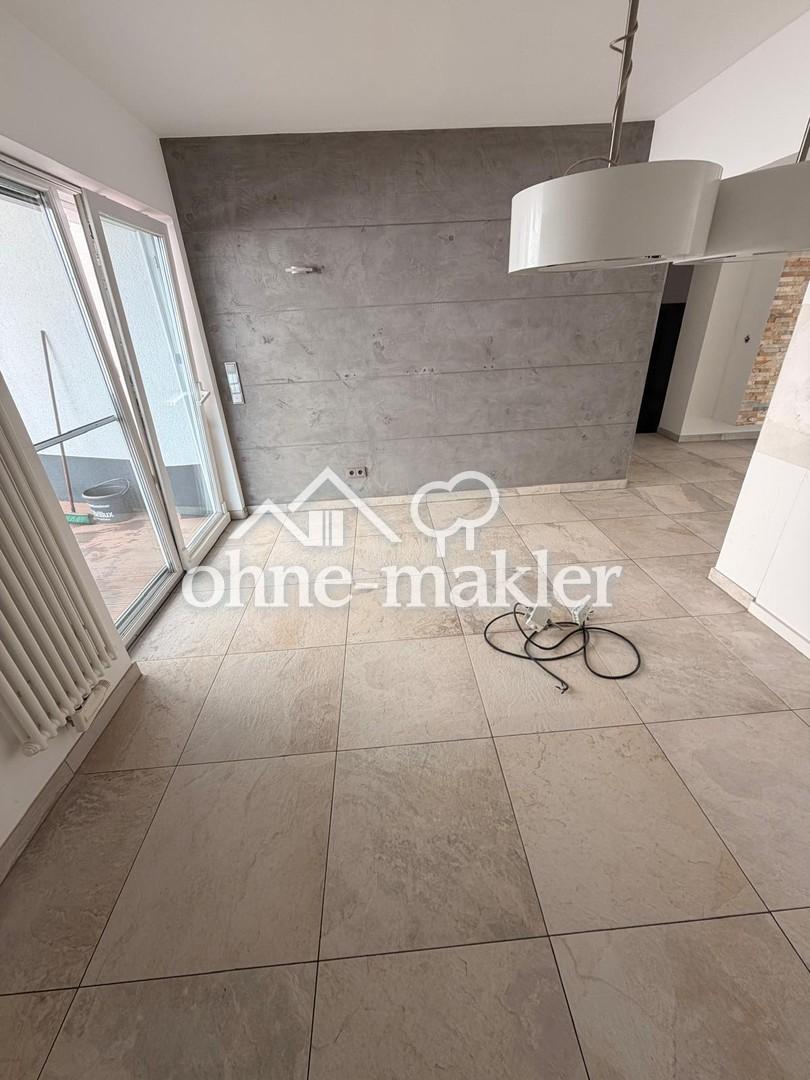 Gepflegte Erdgeschosswohnung mit Terrasse und Garage in Pulheim-Brauweiler - Photo 2