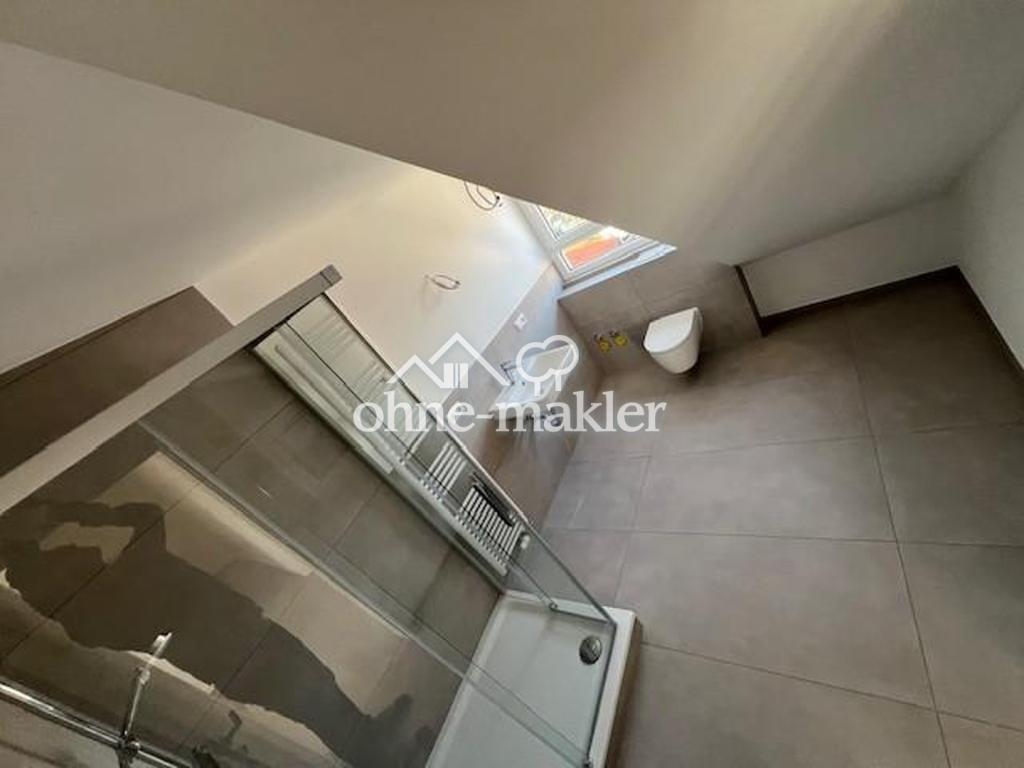 Dachgeschosswohnung mit Traumterasse über den Dächern Heidelberg Kirchheims - Foto 3