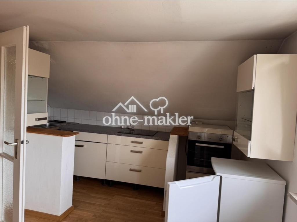 Helle DG Wohnung in 84085 Langquaid - Photo 2