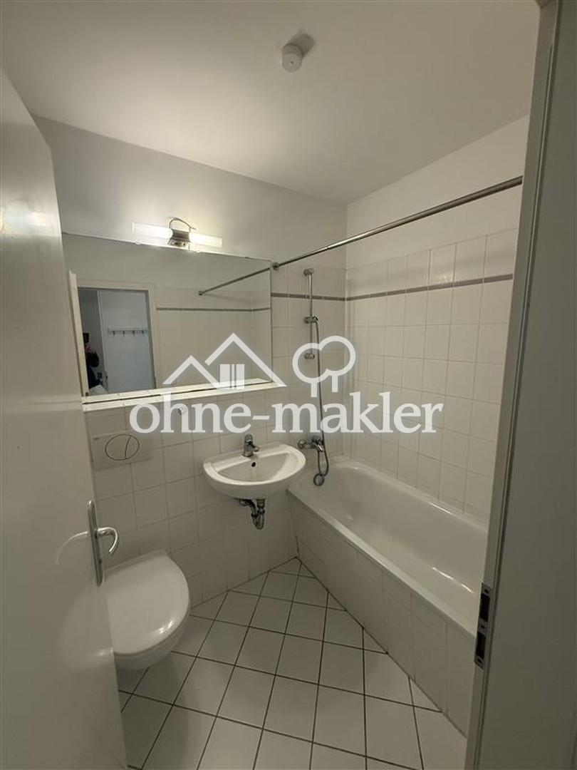 1-Zimmerwohnung im 2. Obergeschoss des Hinterhauses unweit des Bahnhofs Südkreuz - Photo 2
