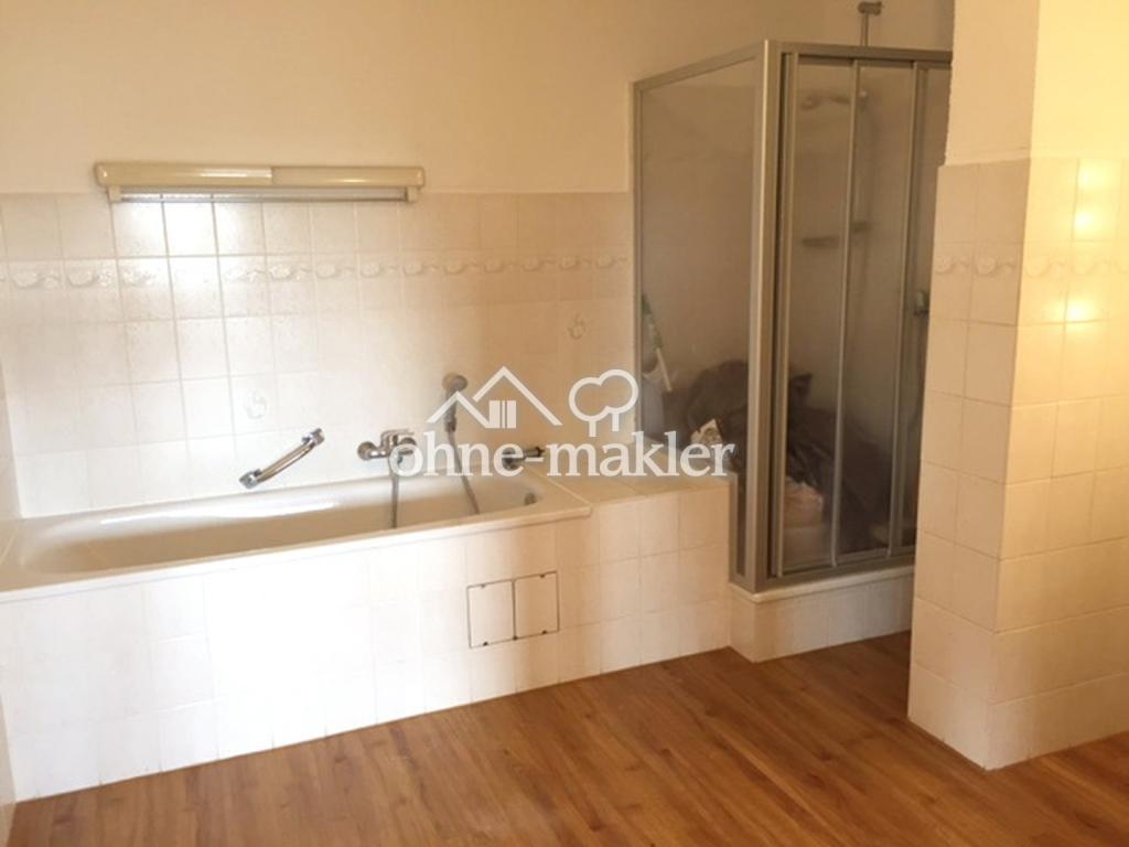 Wohnung 2.OG., Aufzug, wenige Schritte vom ICE Bahnhof - Foto 2