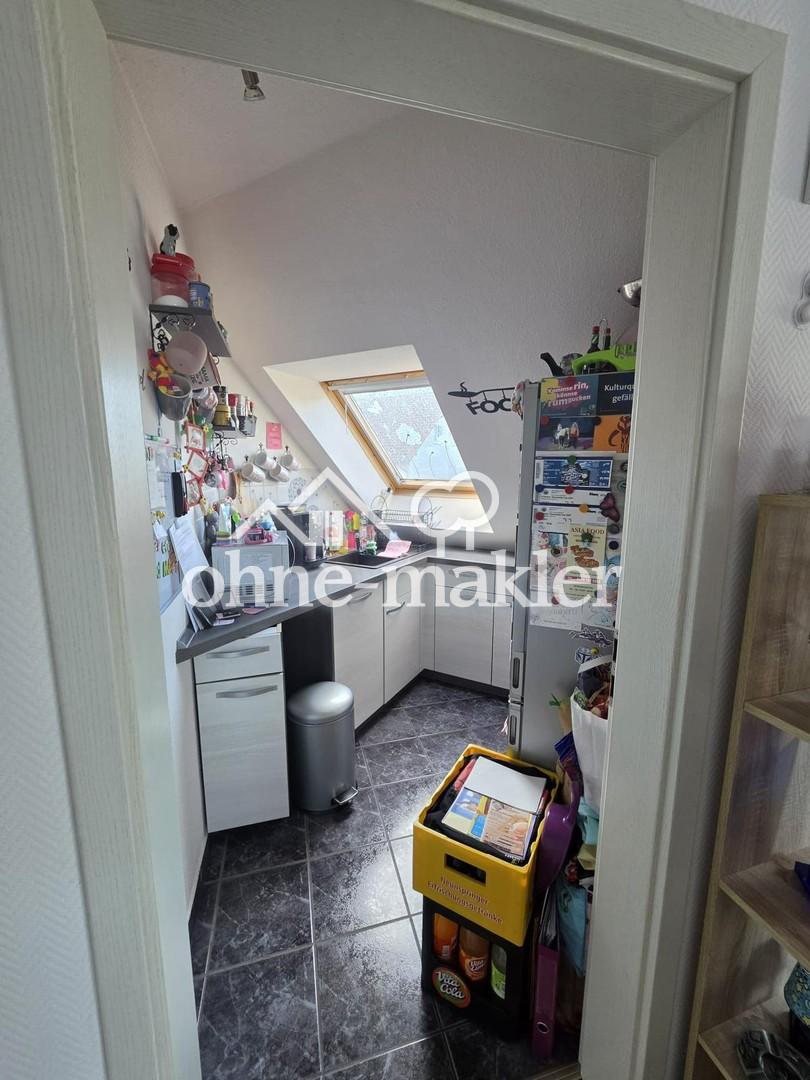 Schöne helle Dachgeschosswohnung 70qm mit Balkon - Foto 5