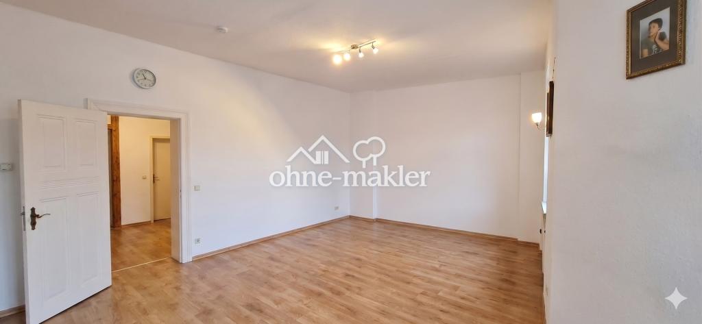 Helle 2-Zimmer-Wohnung mit Einbauküche - Foto 1