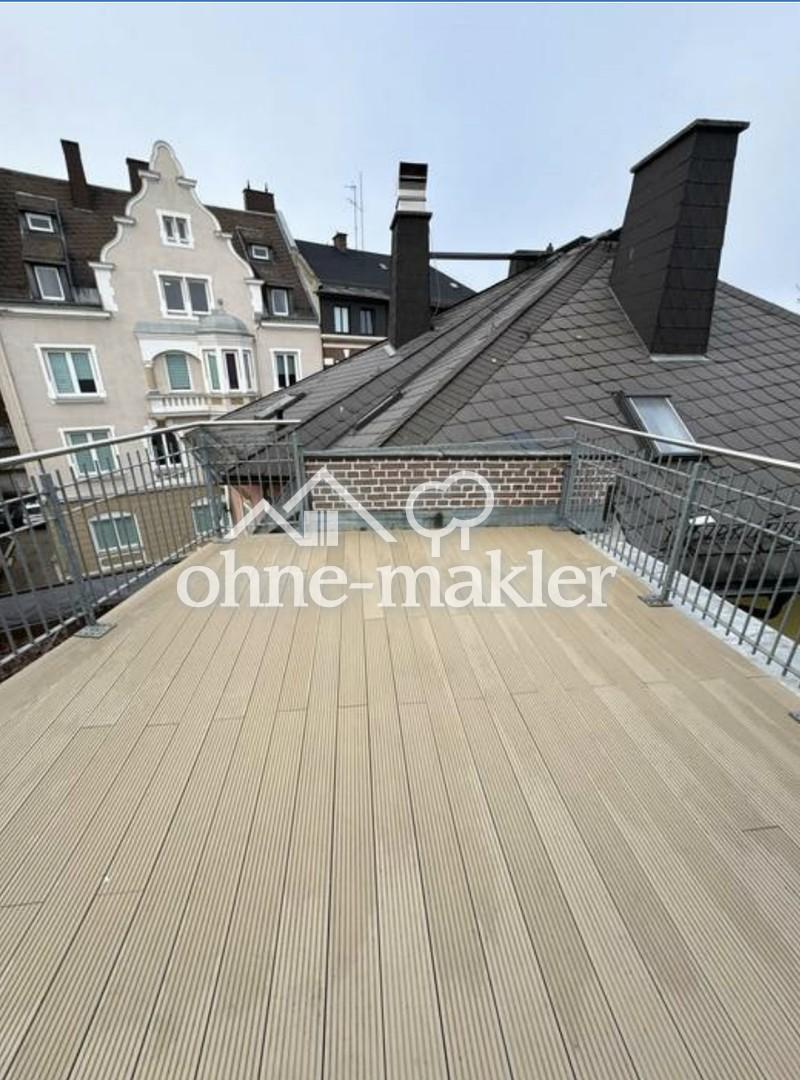 Große 3-Zimmer-Wohnung mit schöner Dachterrasse - Foto 2