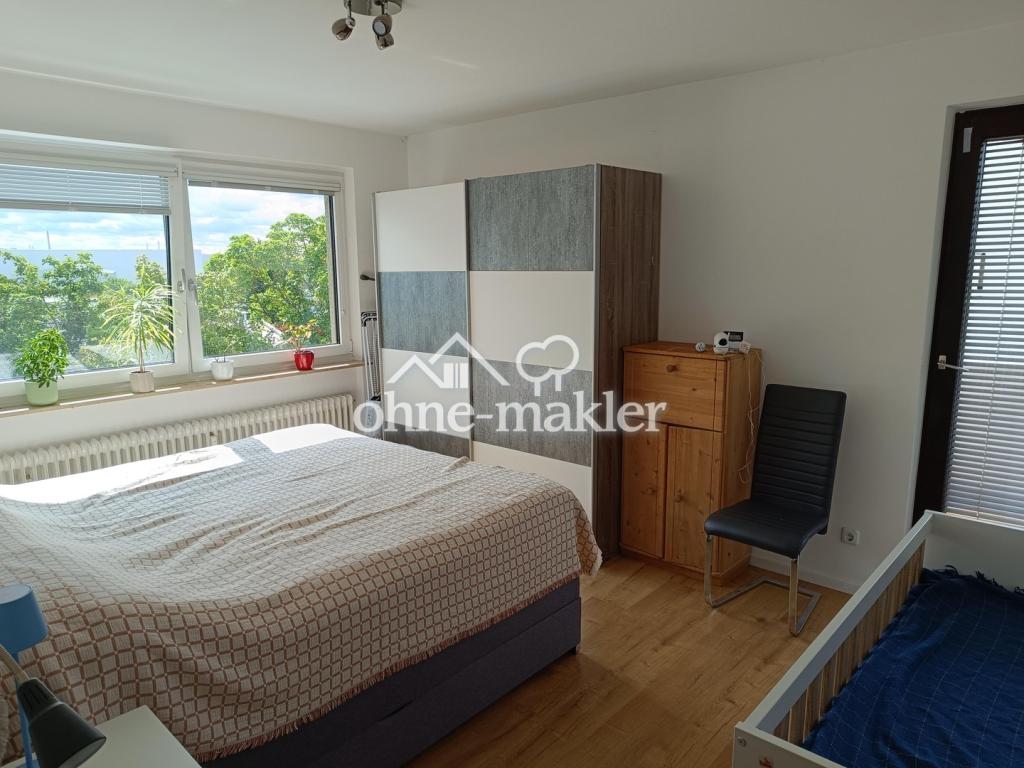 Großzügige 3-Zimmer-Wohnung mit Balkon, Einbauküche, Keller und Stellplatz in Nürnberg Höfen - Foto 4