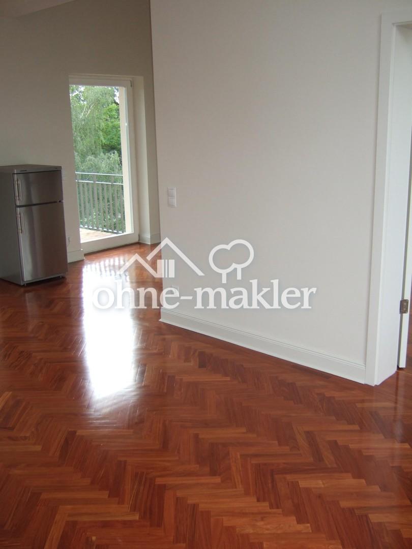 Studiowohnung auf der Elbinsel mit Balkon und Elbblick - Photo 1