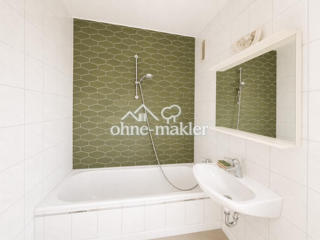 Ankommen. Durchatmen. Zuhause sein. 3-Zimmer-Wohnung mit Balkon · Nußbaumallee 4 · - Foto 2