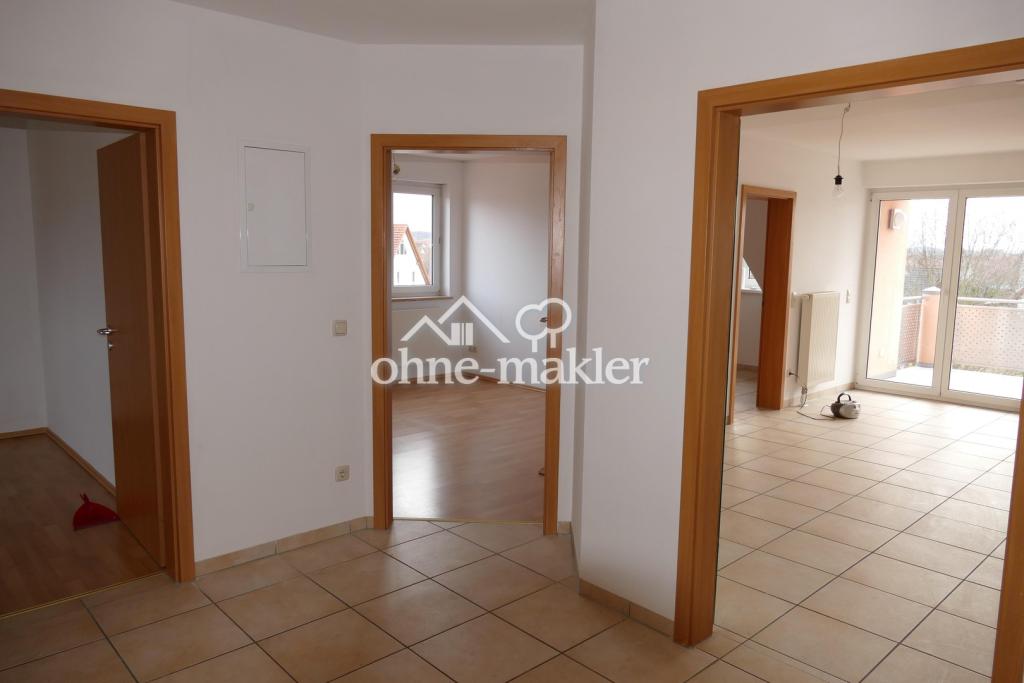 Helle 4-Zimmer-Wohnung mit Balkon, Kaminofen & Stellplätzen in ruhiger zentraler Lage von Hirschaid - Foto 5