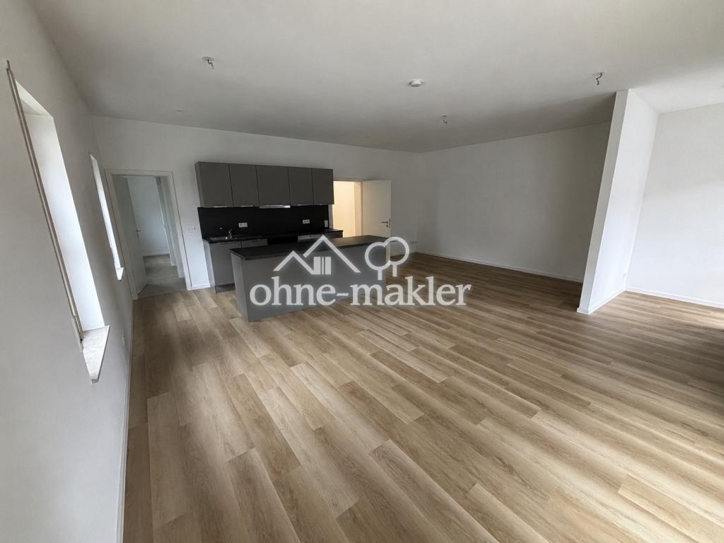 Sofort Verfügbar: Moderne, helle Wohnung mit offener Wohnküche und hochwertiger Ausstattung - Photo 1