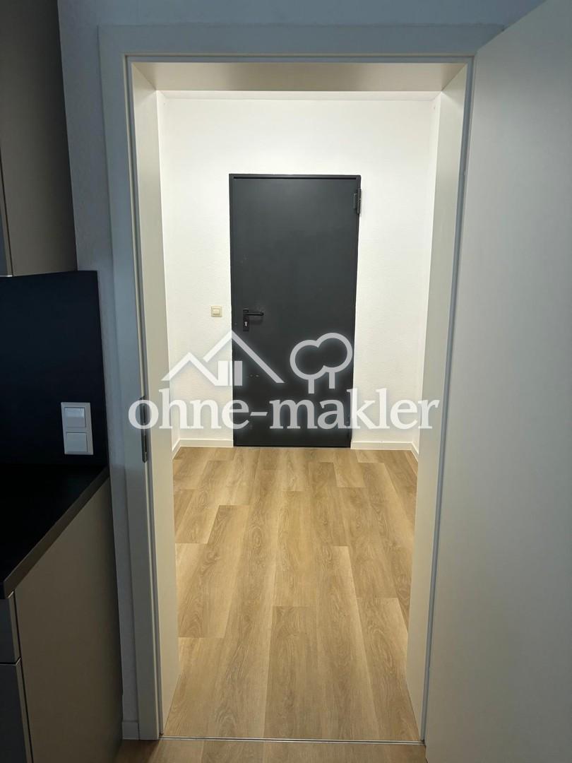 Sofort Verfügbar: Moderne, helle Wohnung mit offener Wohnküche und hochwertiger Ausstattung - Photo 4